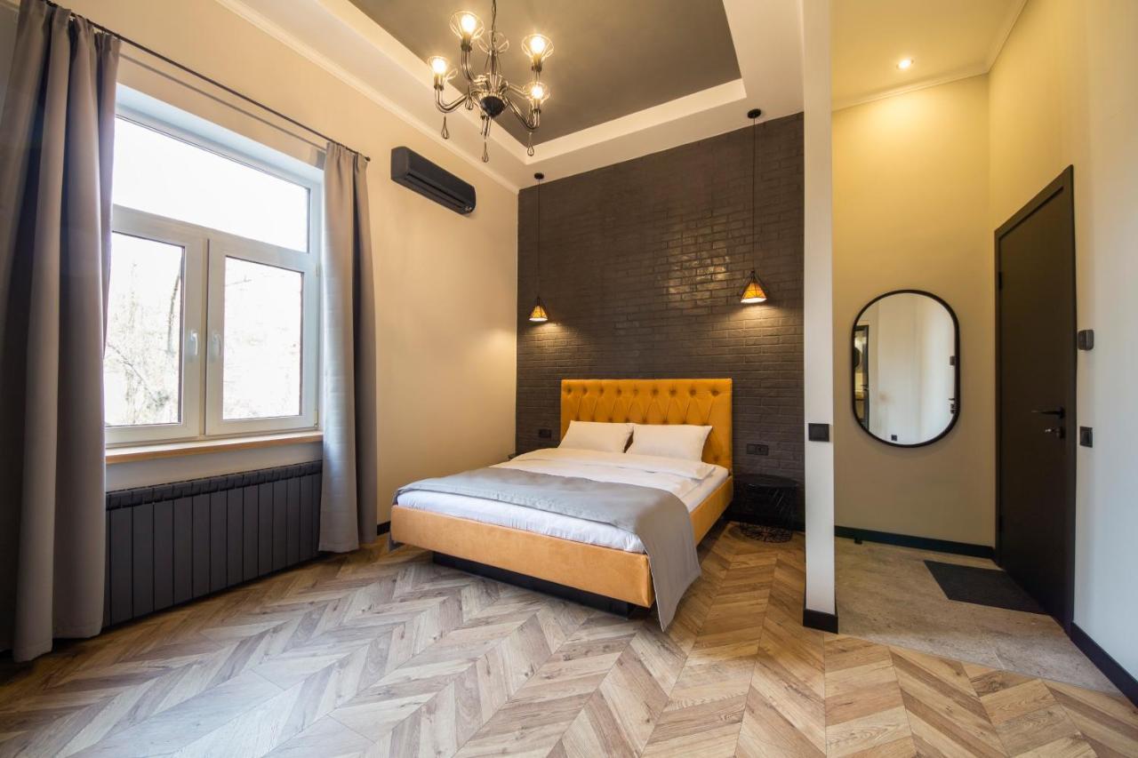 Dayflat Apartments Khreschatyk Kiev Bagian luar foto